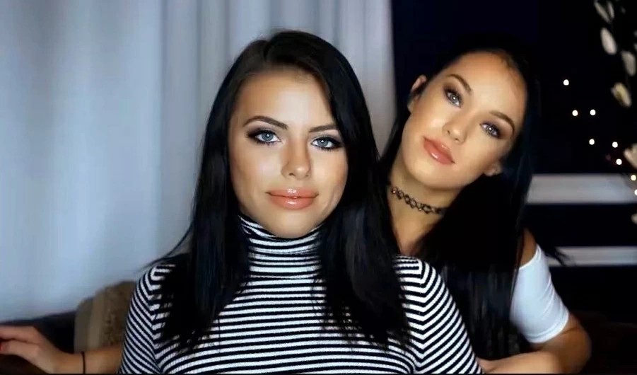 Две милашки потрахались от души с общим знакомым — Порнуха на каждый день!