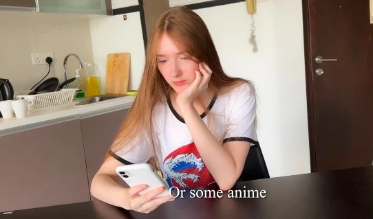 Жестко трахнул русскую сводную сестру на кухне! Запретный инцест