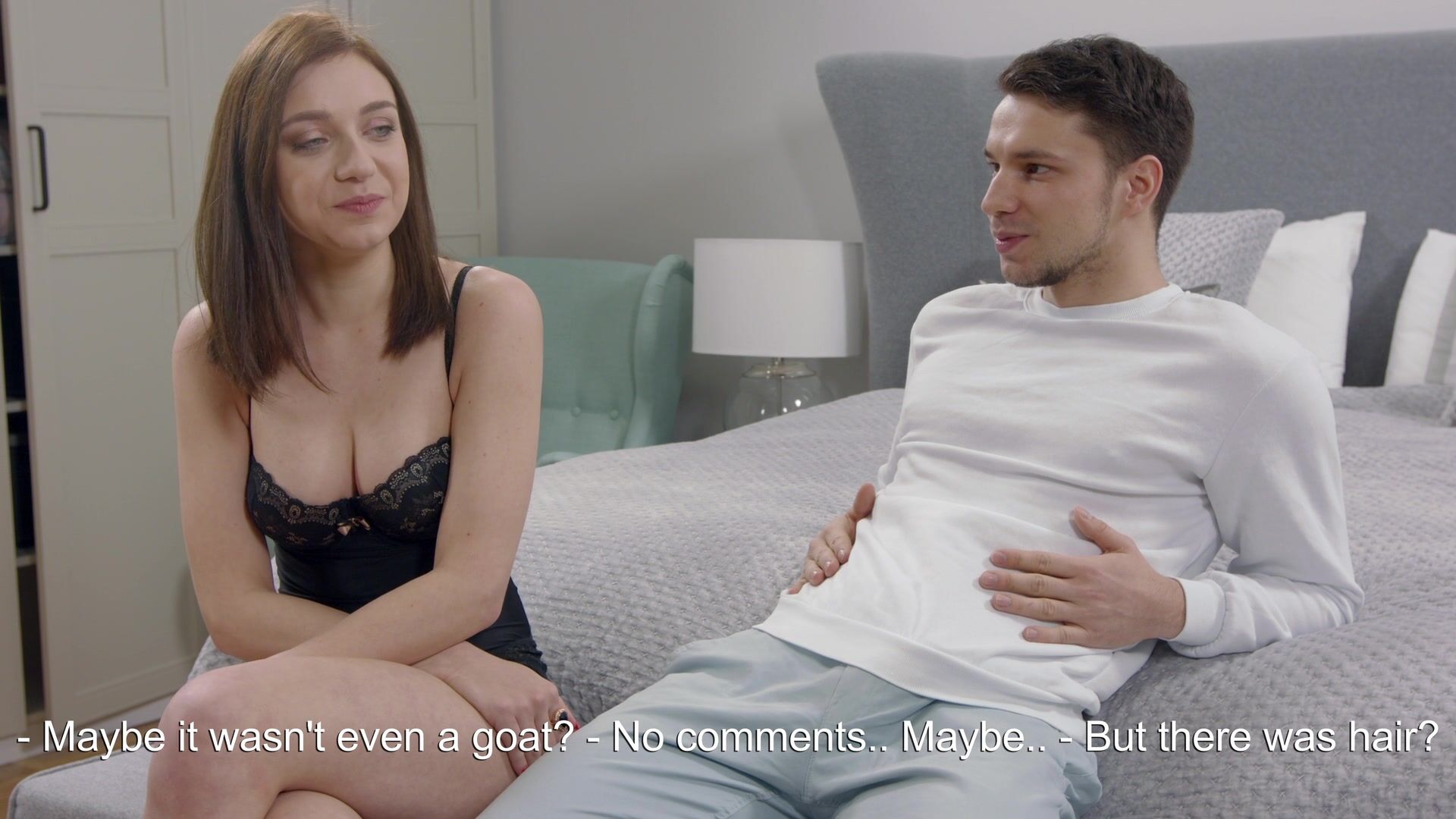 Русская Машка Рвет Настоящую Целку на Кастинге! Кровавый Дебют Девственницы